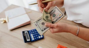 Can an Executor Withhold Money From a Beneficiary in the UK