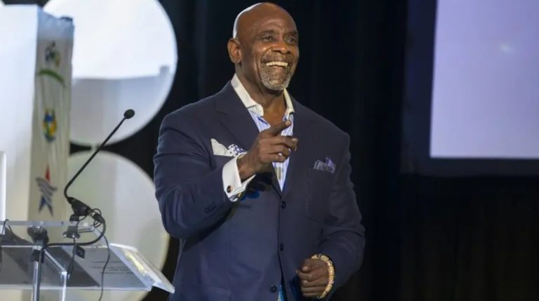 Chris Gardner Net Worth | From Homeless to Millionaire Investor