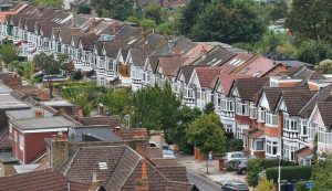 9. Northolt (UB5) – £385,000