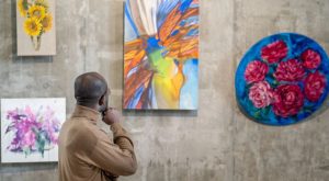 What Colours Say Without Words?